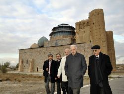 A.Ü'den Kazakistan açılımı